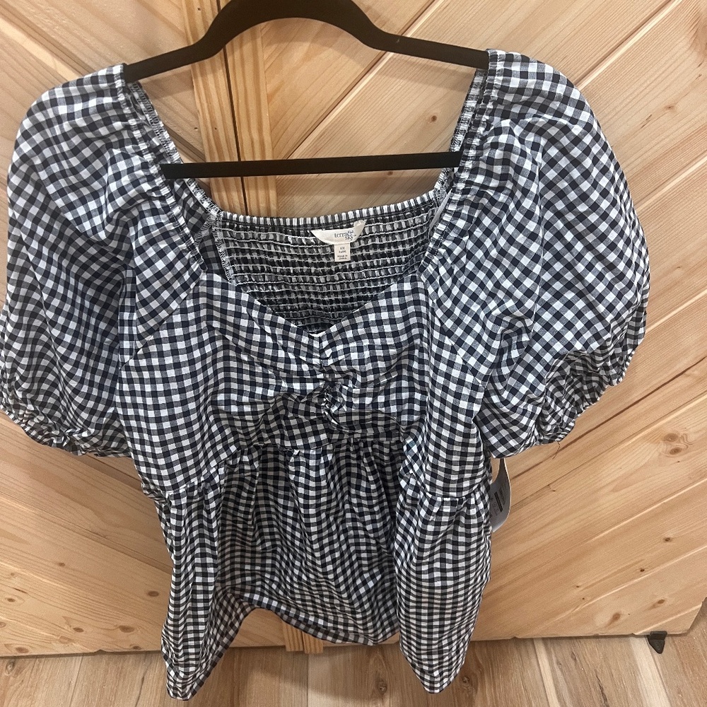 #205 Womens plus top Terra and Sky black and white NWT 0x six 14 w